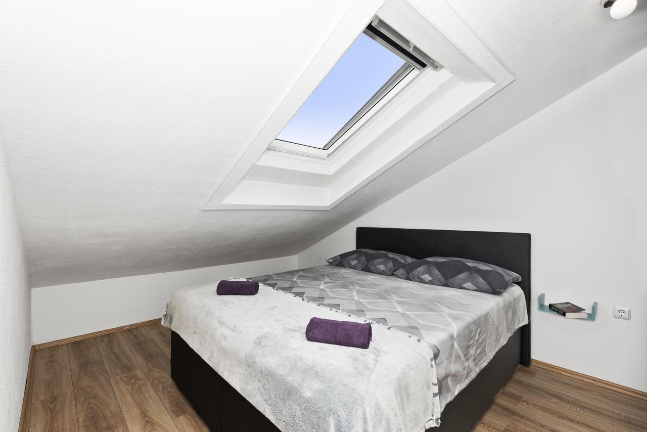 Apartment Nikola Τρογκίρ Εξωτερικό φωτογραφία